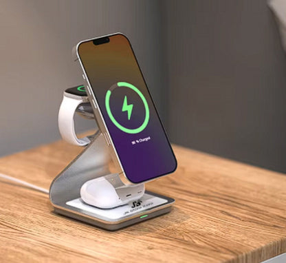 Caricabatterie: 3 in 1